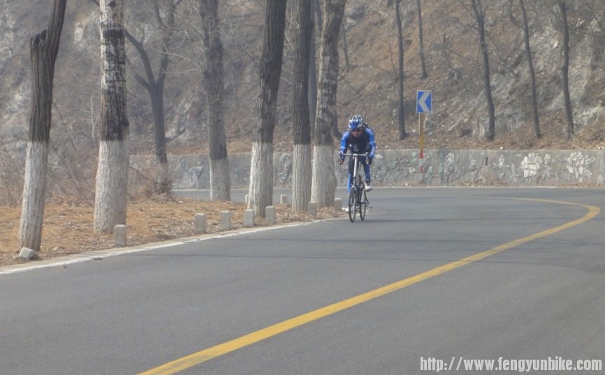 感谢禽兽周哥给我拍照。