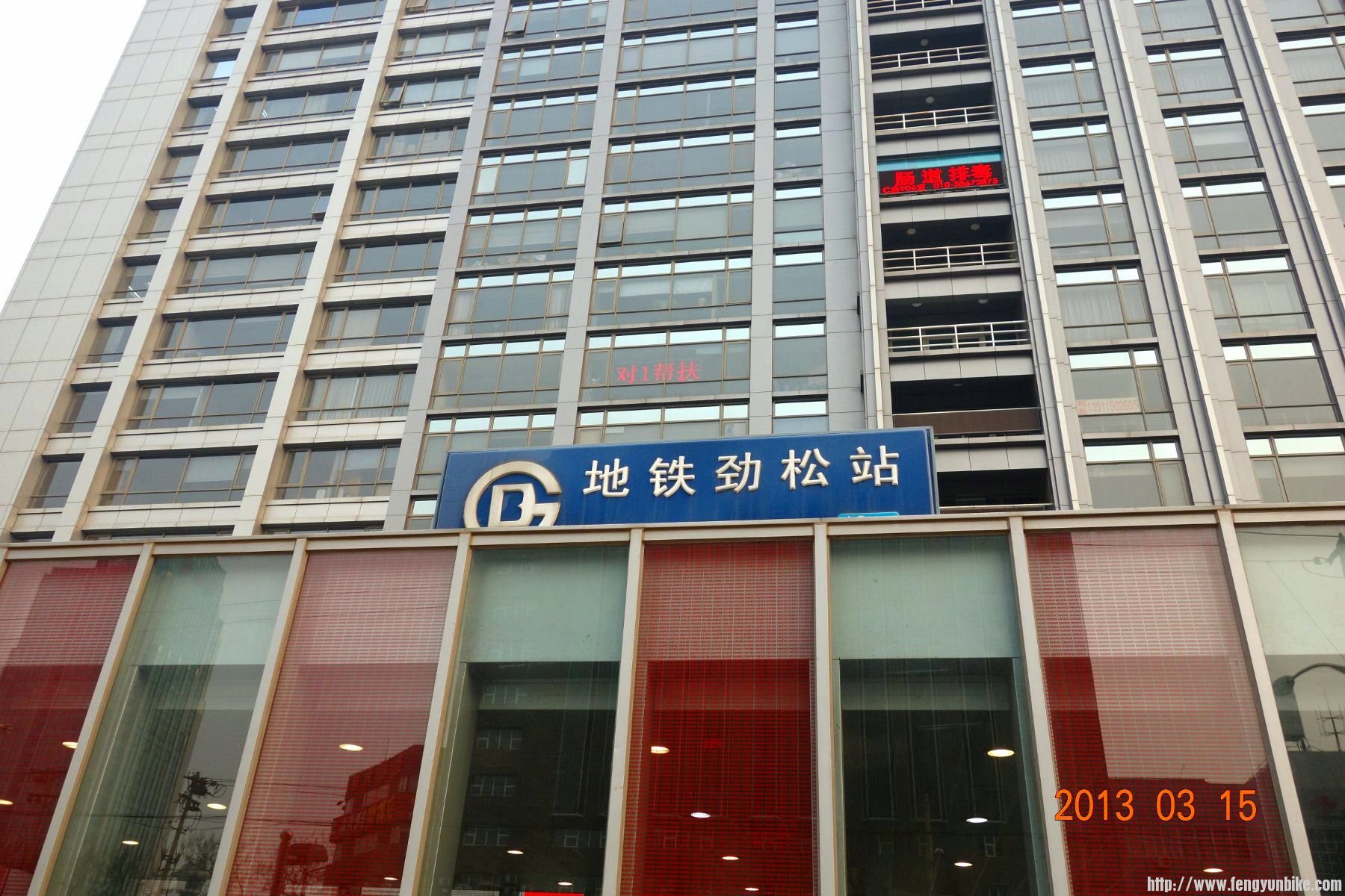 DSC05986 (2600x1733)_副本 (1800x1200).jpg