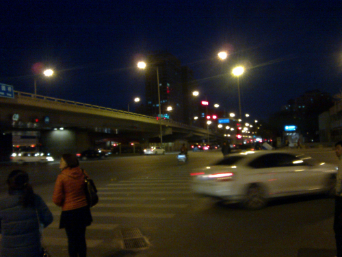 回家途中 路过学校 猜猜这是哪？