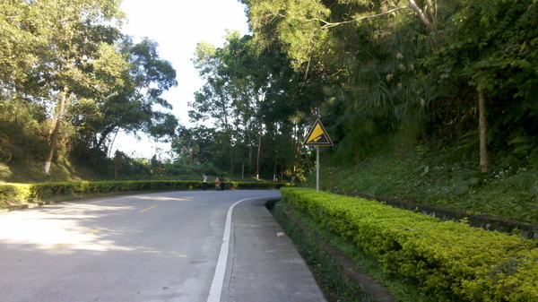 看见这个标志爽啊