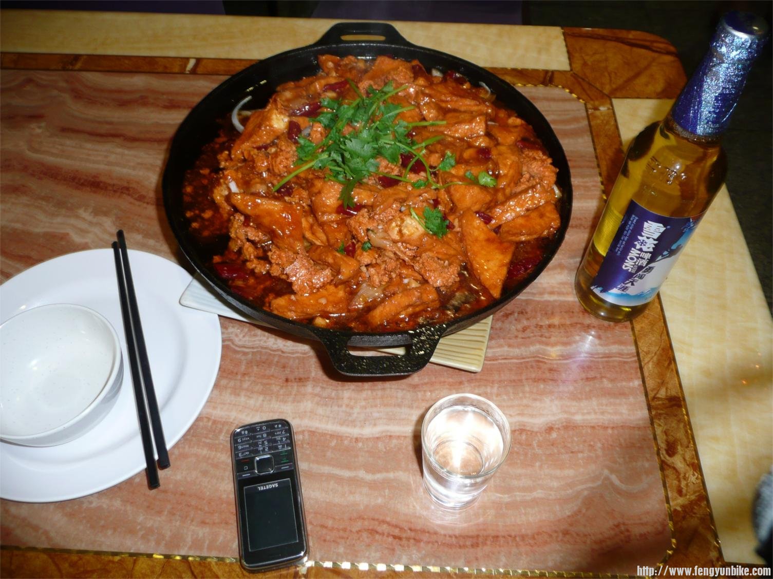 餐馆老板推荐这道菜鱼子豆腐38元，味道很好。