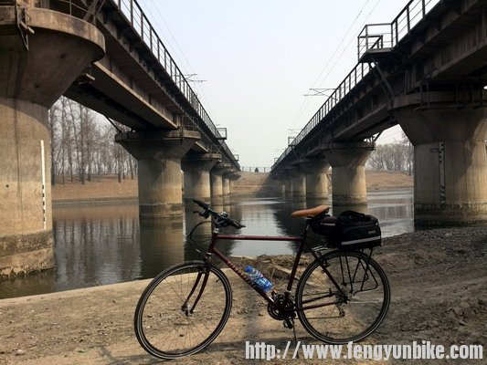 08二桥飞架减河