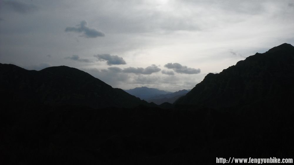 天色已晚 其实是逆光 这是下午4点左右