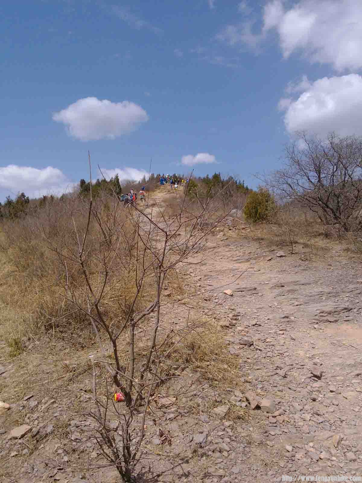 从下面看还是很陡的