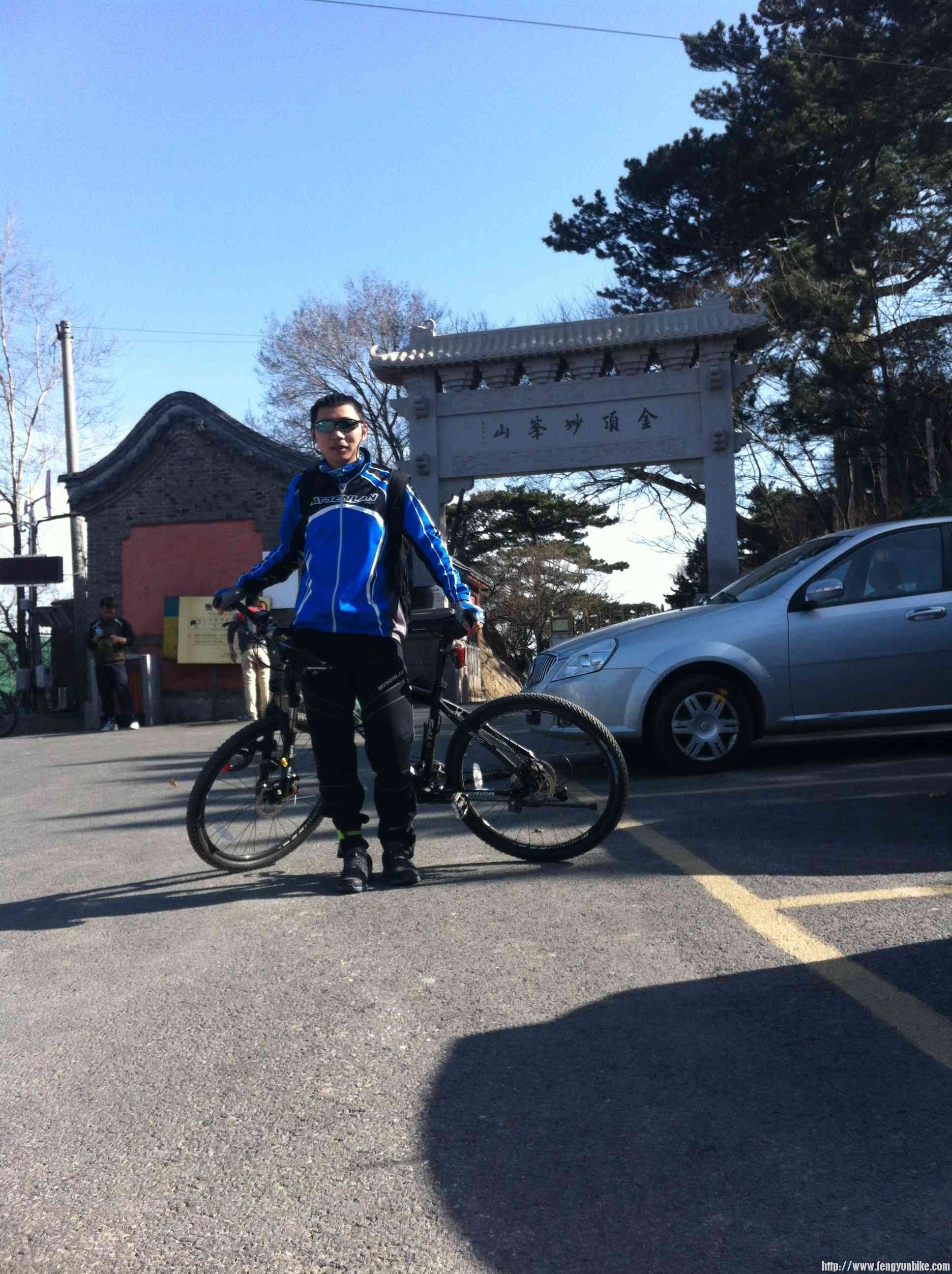 跌跌撞撞上来啦