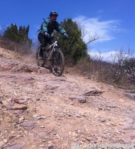 迎面泼  花荣.jpg