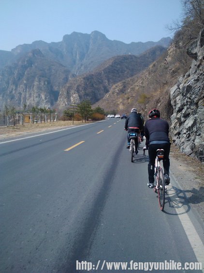 进军韭园、王平