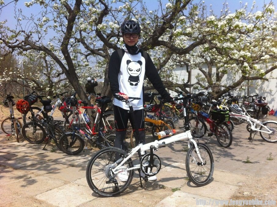 忘了个经典的熊猫哥，熊猫哥到地方的时候被管理员给抓回去了又，带伤偷跑出来的哈哈哈 着急想出来玩了 忘了 ...