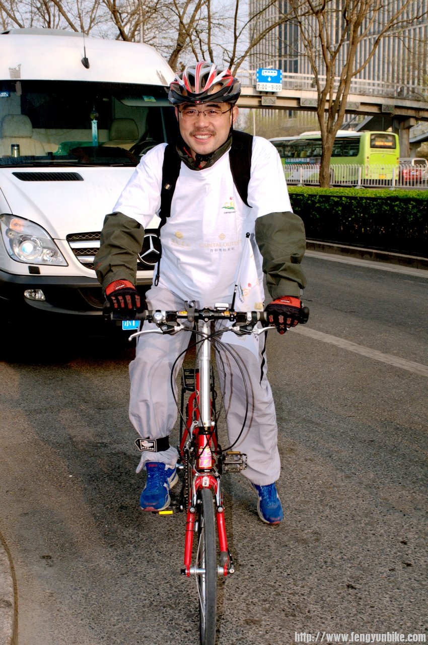 同酔骑行伦敦奥运会