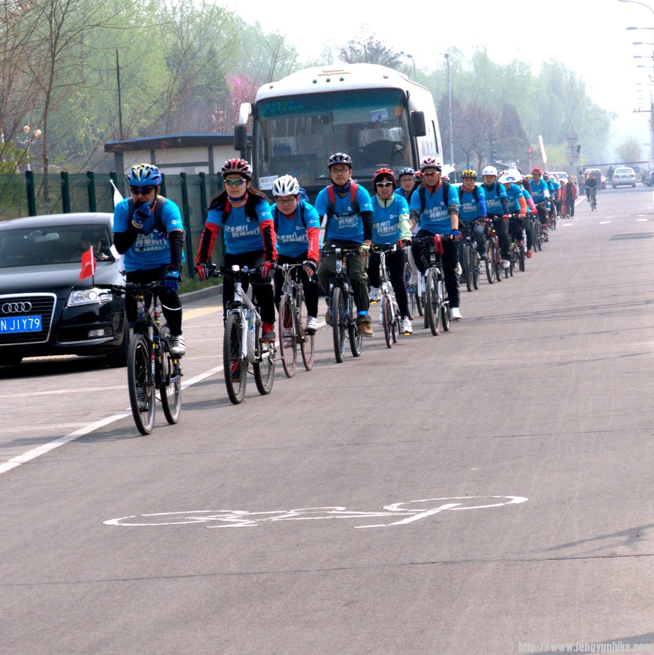 天下独行的队伍