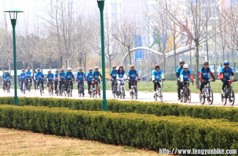 先借张照片壮壮门面。。。