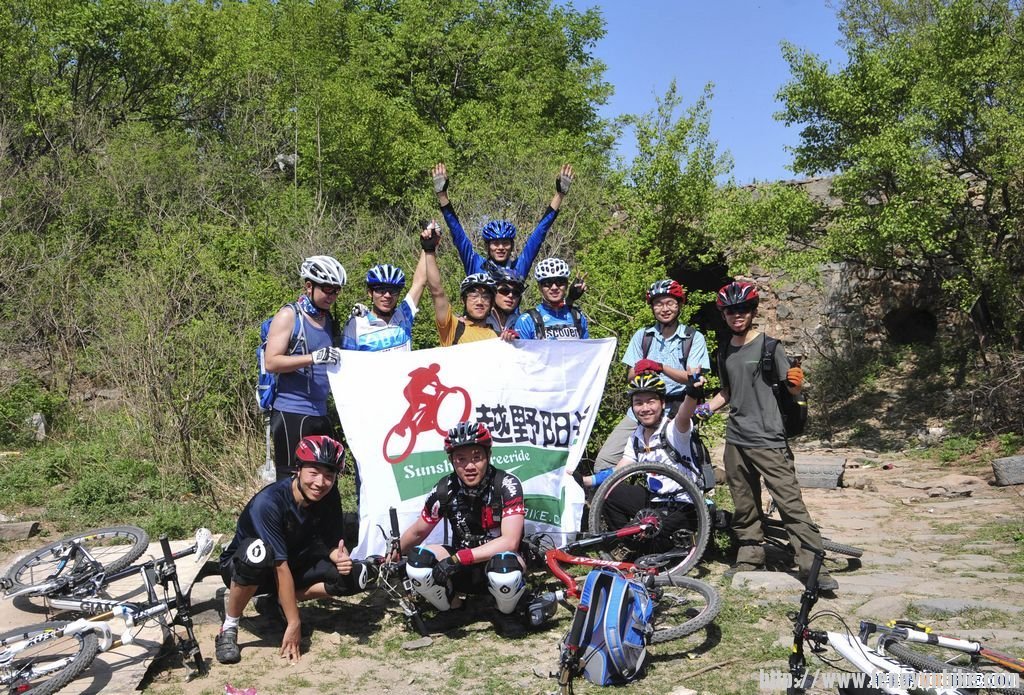越野阳光活动照片.jpg