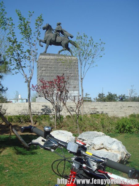 来得早，拍拍照片吧