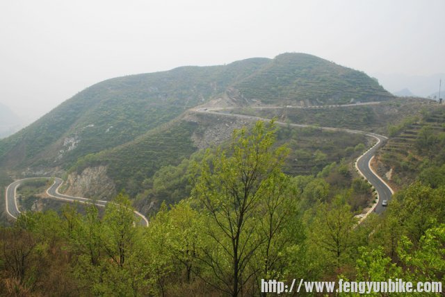 美丽的山路十八湾