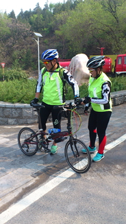 十爷和东东 夫妻档