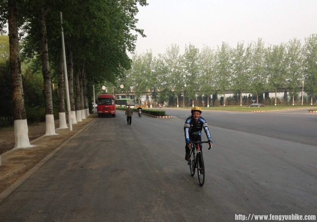 1304上课刷街四座楼 045.jpg