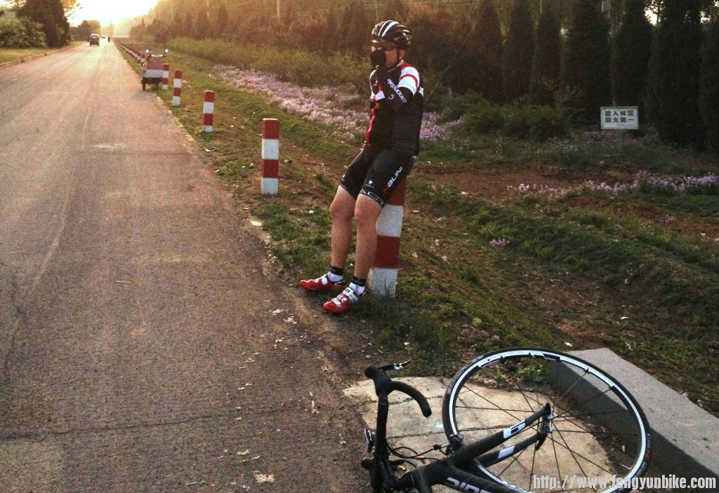 1304上课刷街四座楼 126.jpg