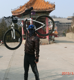 十三陵蟒山天池  ——个人