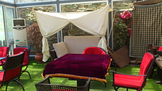 这饭店里的包间，多讲究啊。。。