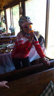 满队一展歌喉~唱的灰常好。