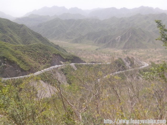 高崖口的盘山路