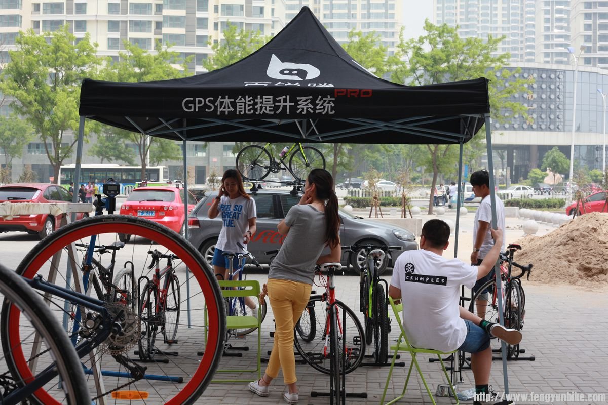 wilier公路车主许老师，可惜她在来的时候扎胎了。