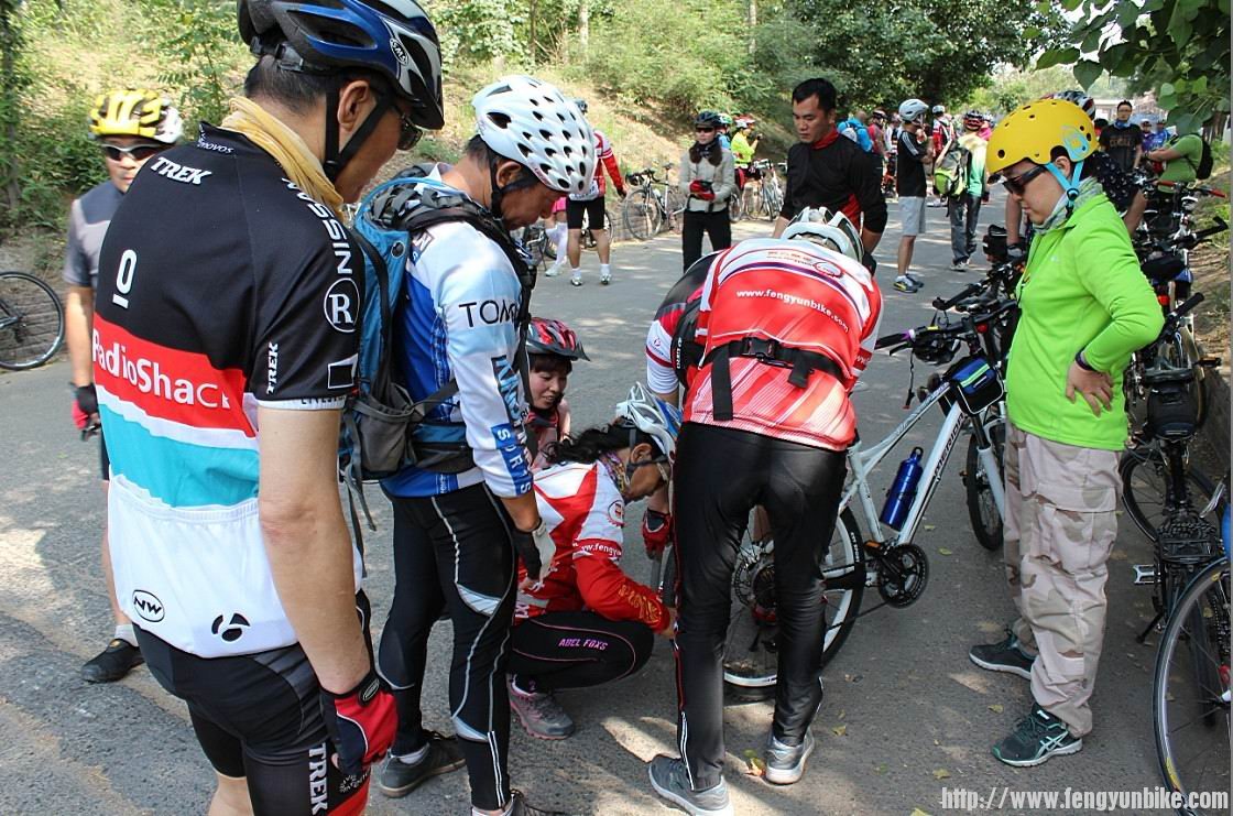 帮助车友检查毛病