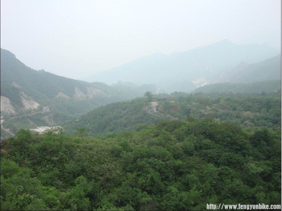 看看山路就得佩服自己