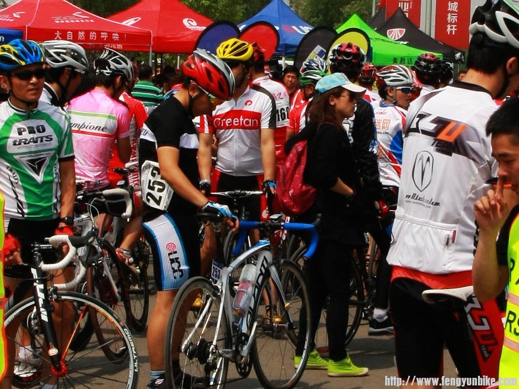 备战篇-人 车.jpg