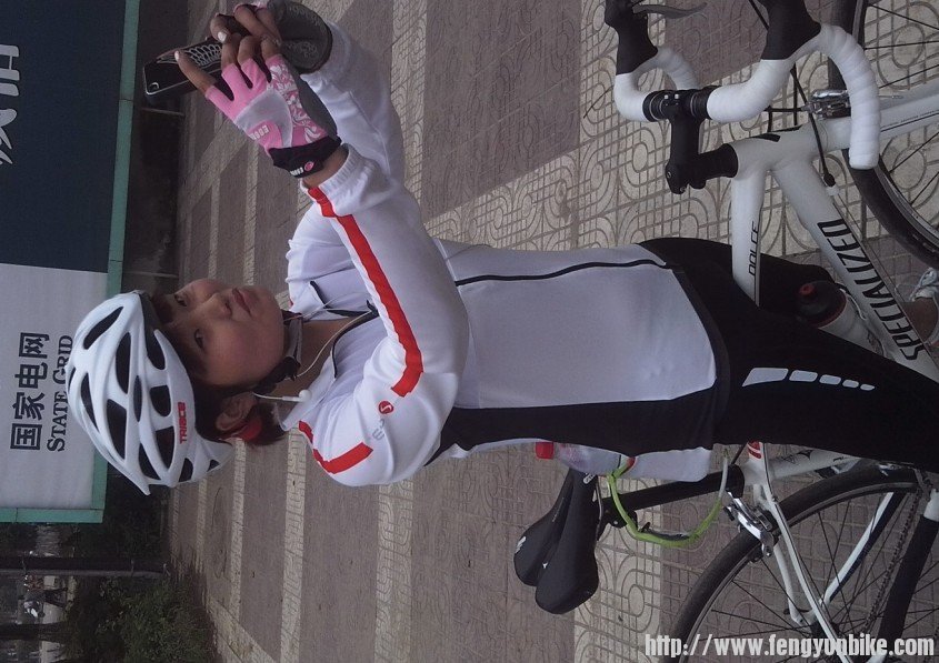 喂喂，你是自拍呢还是看我呢