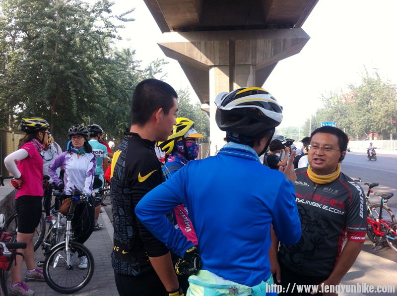 请注意，豪大出没