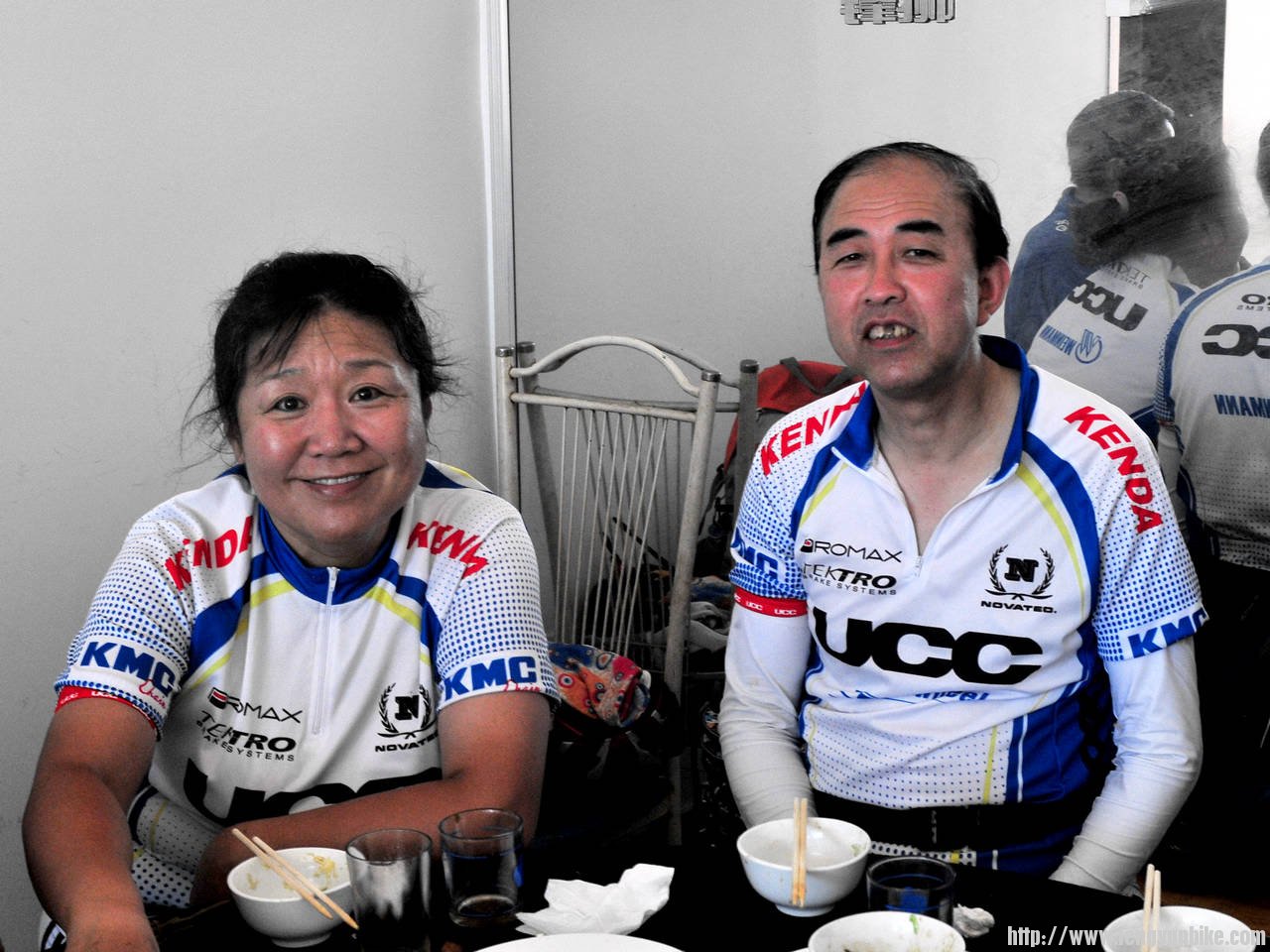 红茶、草堂墨客