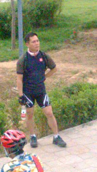 这位万梓良相似装备厉害，我是外行都看出来了