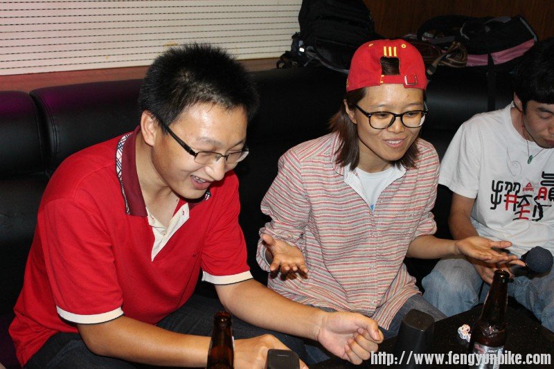 缺爷这是…………………………