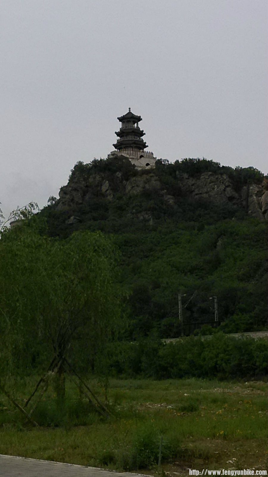 莲石湖公园-宝塔