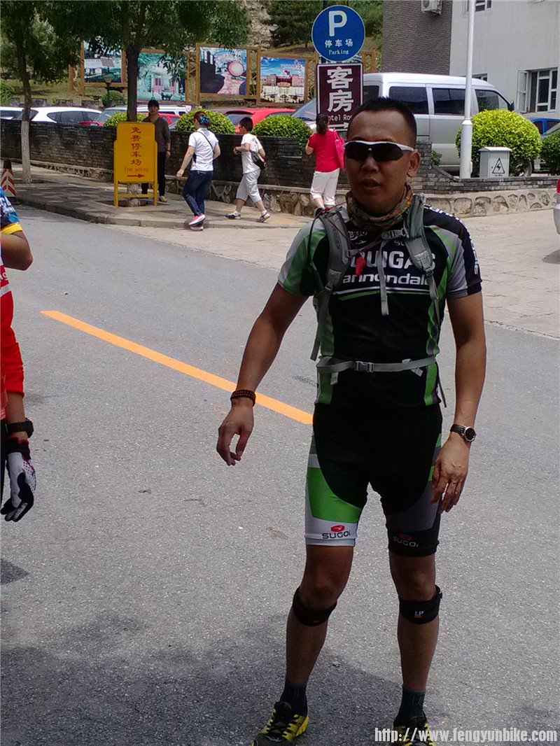 哎妈呀，你不是在家睡觉吗？