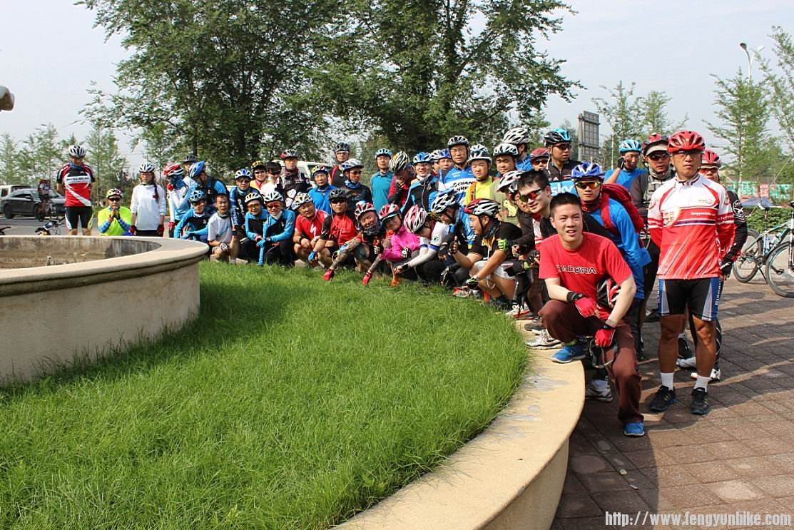 第一次合影留念