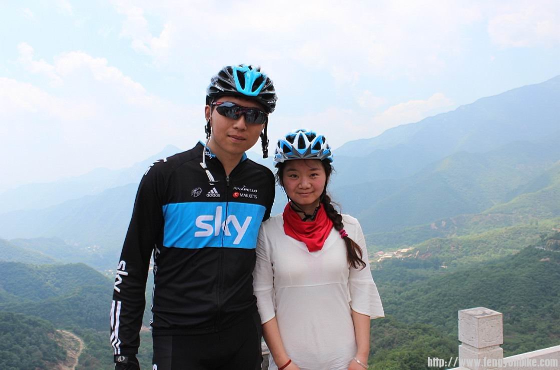 啊！帅哥和美女！