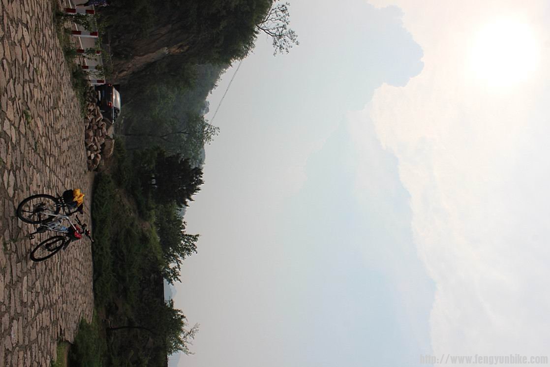 经历风雨，才见彩虹