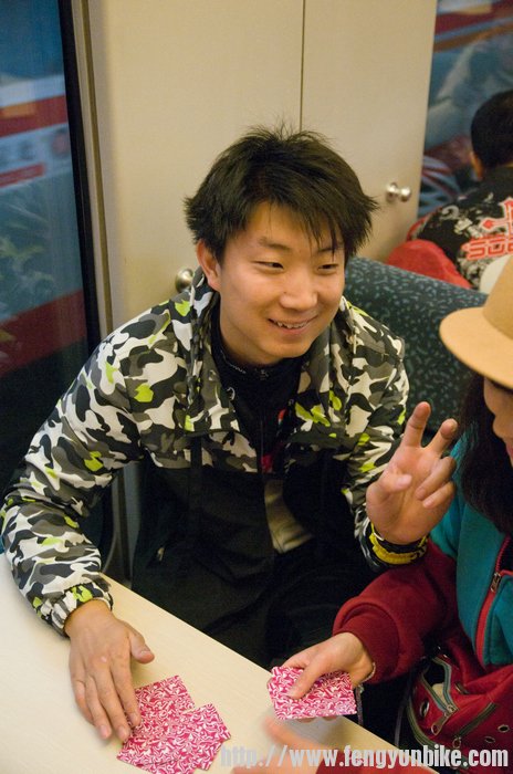 核桃，公路QS，一路领骑