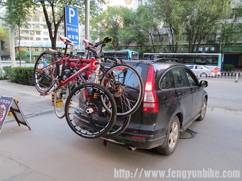 下午7点，装好车出发，前往湟源吃晚餐。