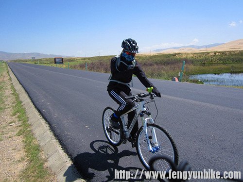 骑全程不掉队的女将，园园同志