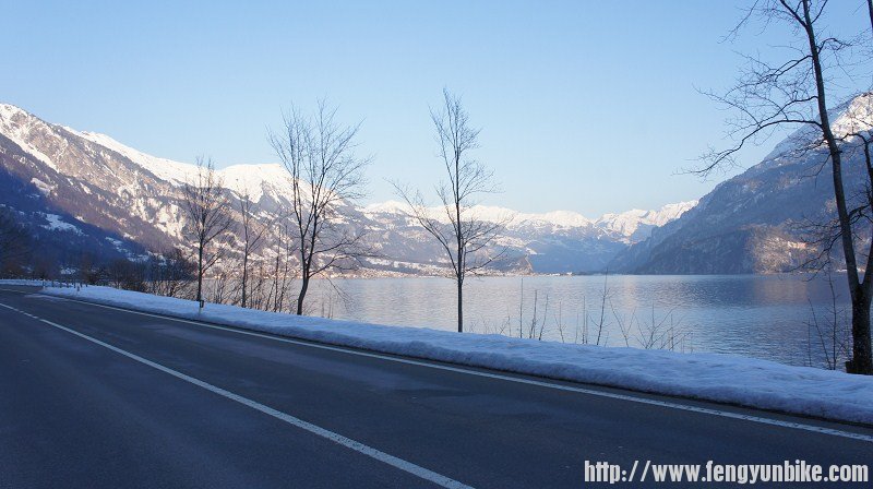 快回到interlaken，太阳也下山了。