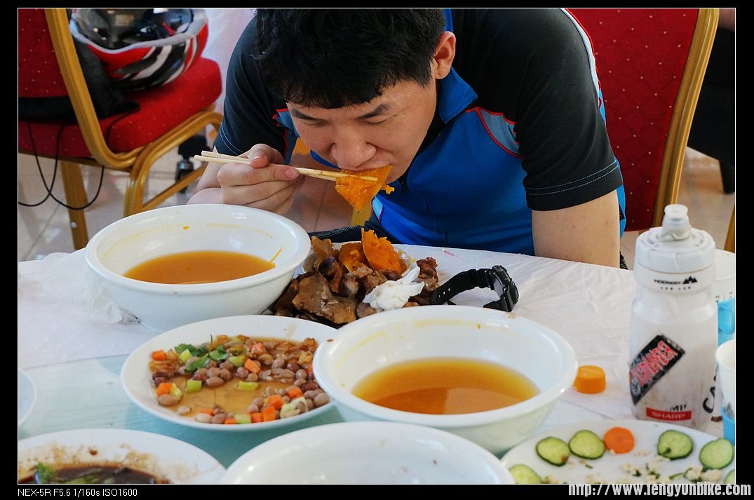 是不是可以来首歌叫“吃心绝对”