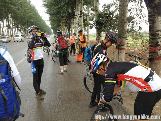 205国道，李哥第一扎。