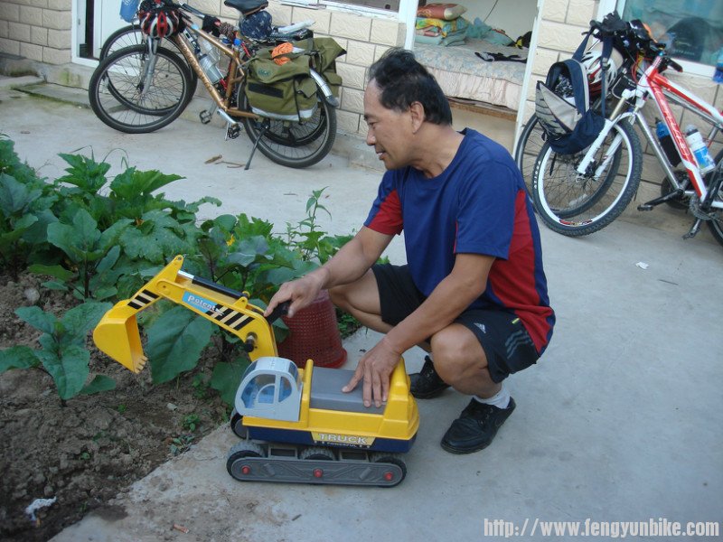 洛波发现好玩的了