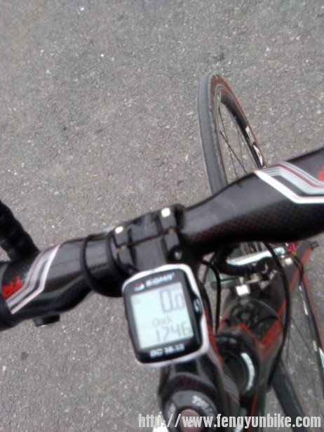 到山顶了记下时间~~上山忘了拍~~