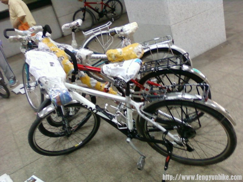 包装好的自行车