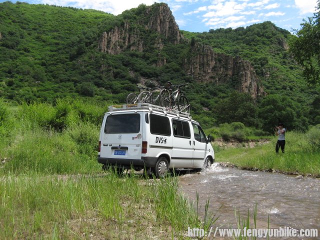 老掌沟穿越 003.jpg