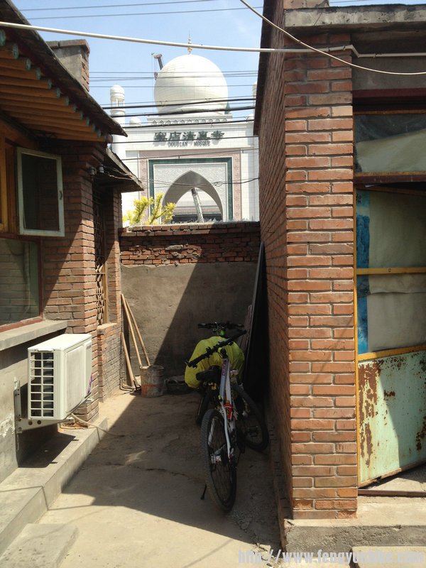 第一天中午吃饭的地